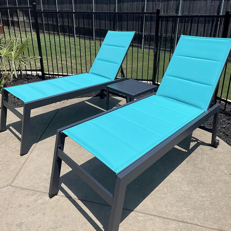 PURPLE LEAF Outdoor Aluminum Chaise Lounge Set of 3 with Wheels and Side Table for Outdoor Backyard Poolside