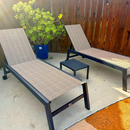 PURPLE LEAF Outdoor Textilene Chaise Lounge with Wheels for Outside Aluminum Patio Lounge Chair with 5 Adjustable Position Recliner for Patio, Beach, Yard, Pool, Side Table Included