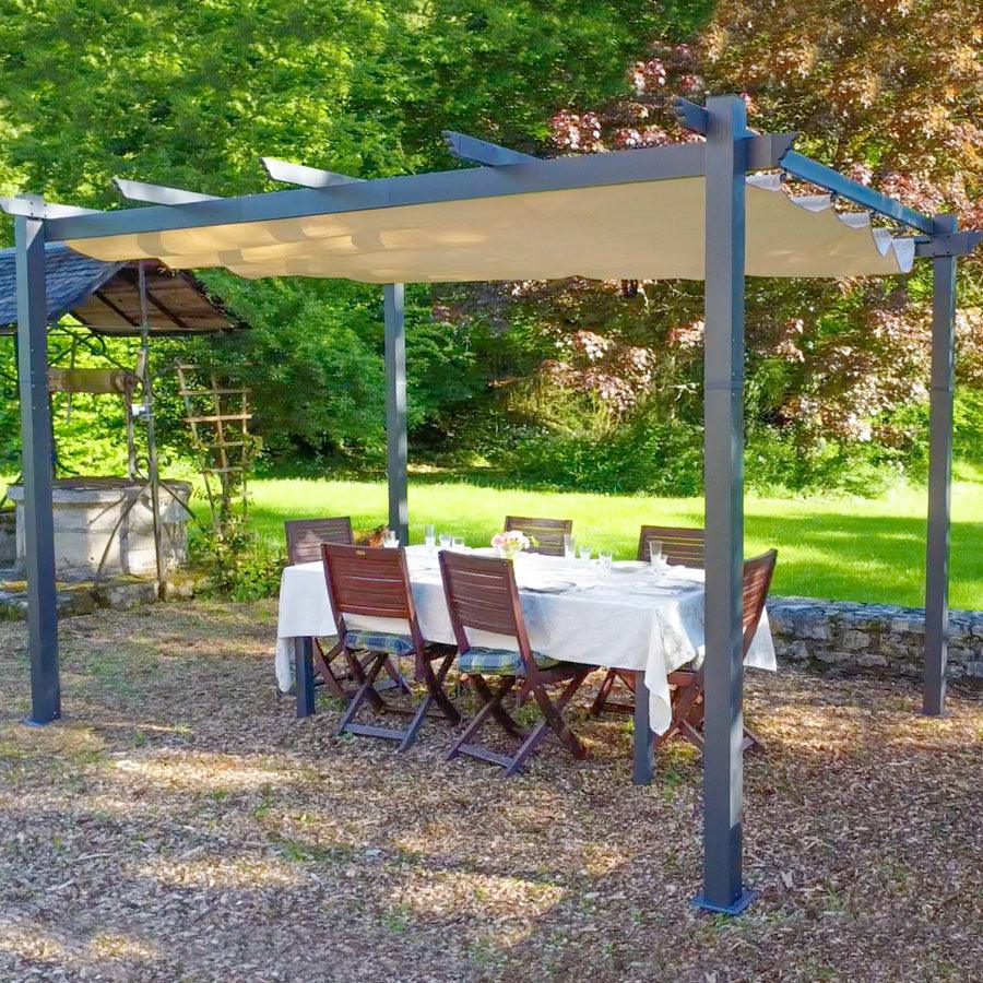 retractable pergola with privacy screens